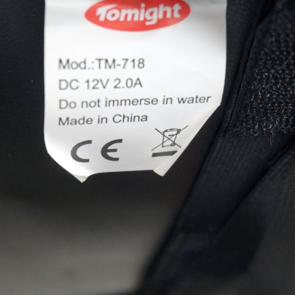 Tomigh Back Massage Model TM-718 DC 12V 2.0 Black Rotating w/ Kneading Heat - Picture 6 of 6